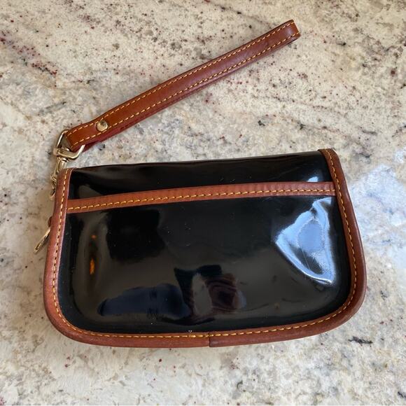 Dooney & Bourke Elba Flap Wristlet Black Patent Leather - Picture 8 of 13